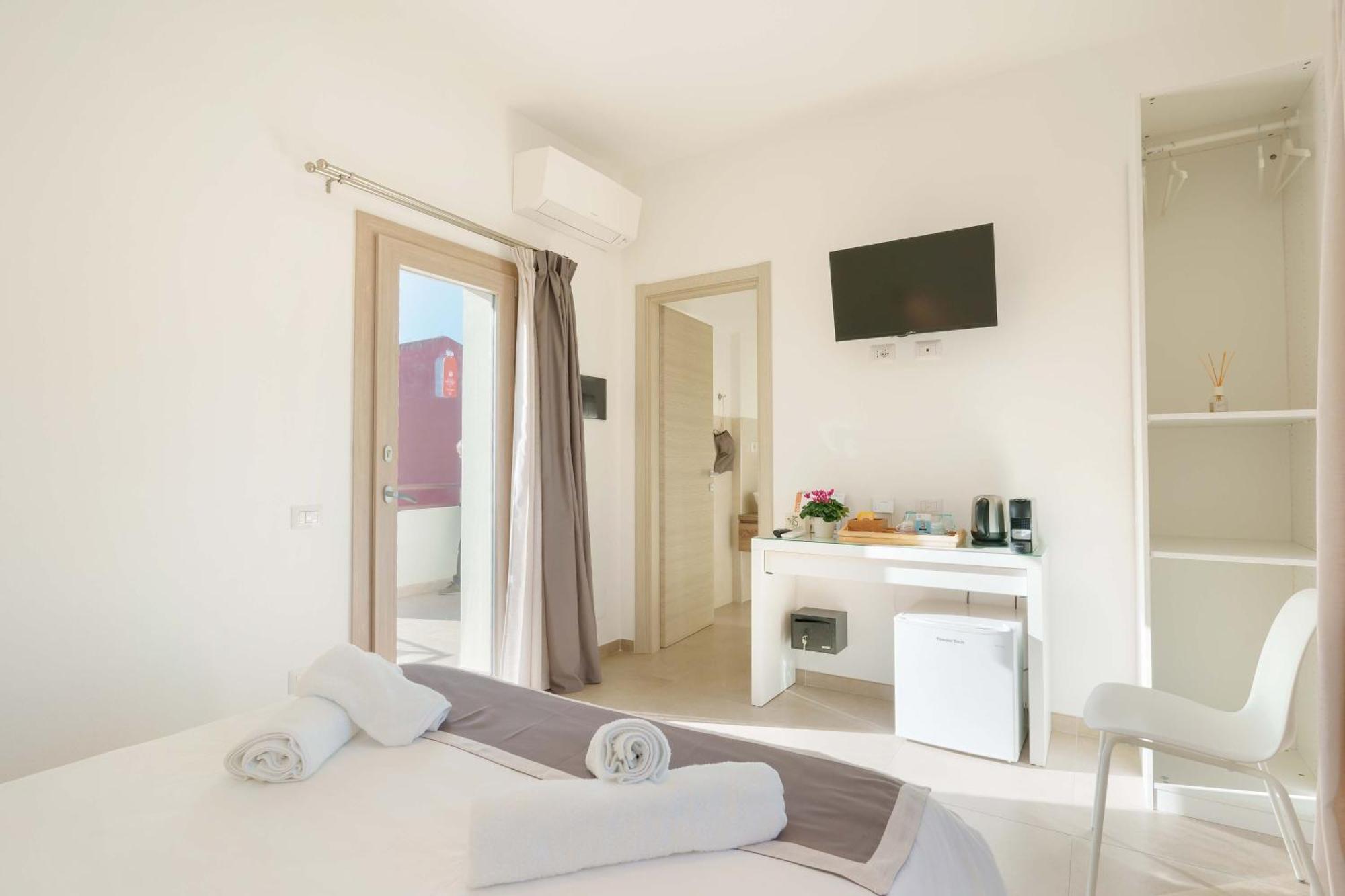 Guest House Deidda - Ts Rooms B&B San Sperate Exterior foto